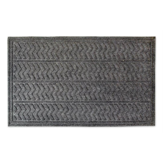 DII® Dark Gray Chevron Floormat